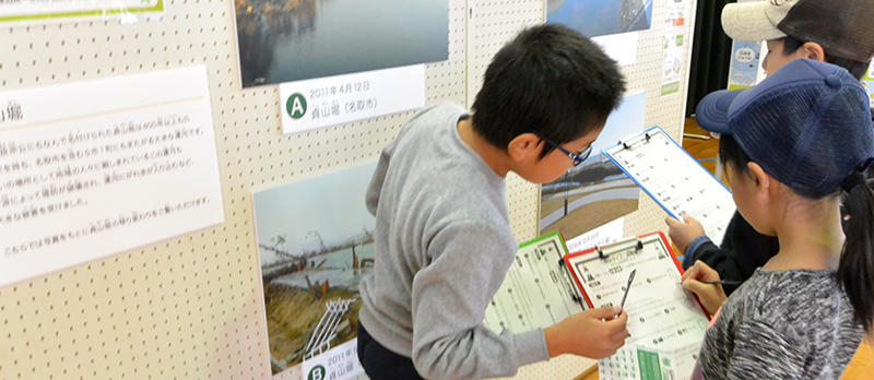 三島市立山田小学校で東日本大震災写真展